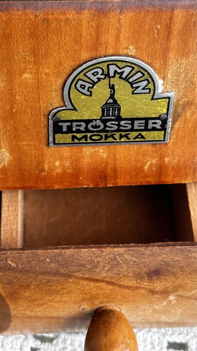 Винтич мелничка за кафе , кафемелачка