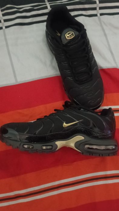 Nike Air Max Tn  mettalic gold 43