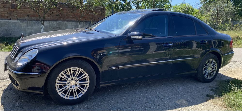 MERCEDES-BENZ E-Class 2003 — imagine 2