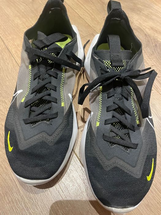 Маратонки Nike унисекс