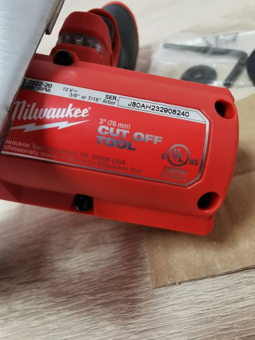 Flex m12  milwaukee destinat pietei de America