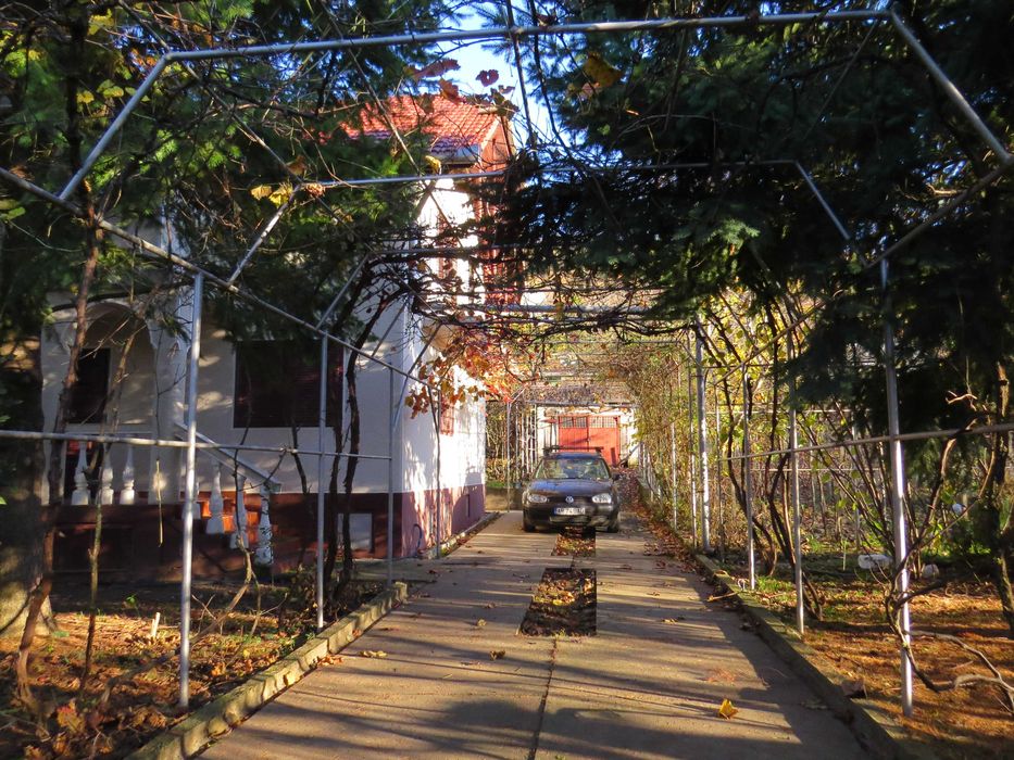 Casa de vanzare in Cuvin com. Ghioroc jud Arad