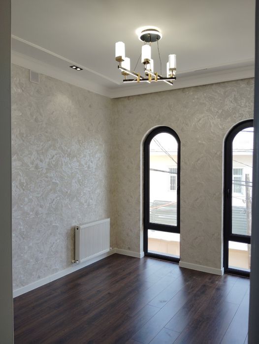 Уй сотилади 1.7 сотик 5хона падвал