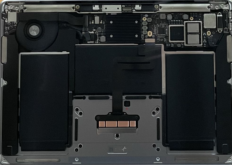 MacBook Air 2019  A1932