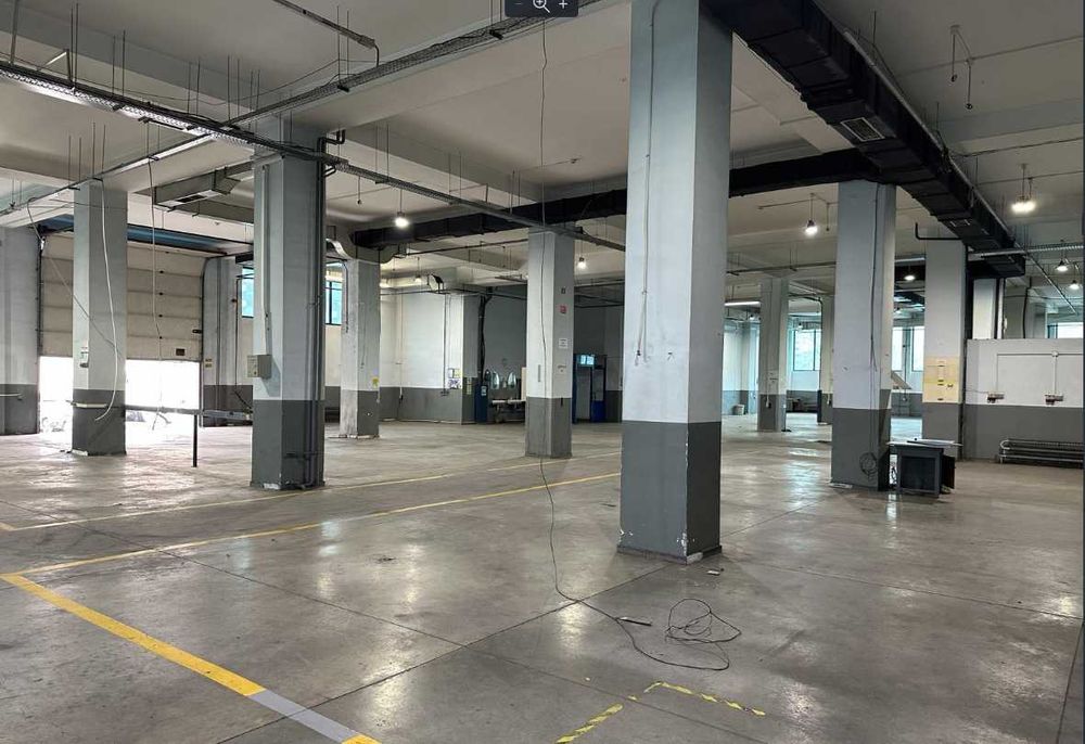 Дава се под наем Склад в Варна, Победа - 1550 кв.м за 5425 € - Снимка #1