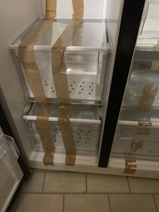 Хладилник Beko side by side