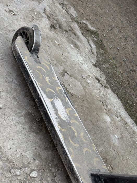 Продам трюковой самокат