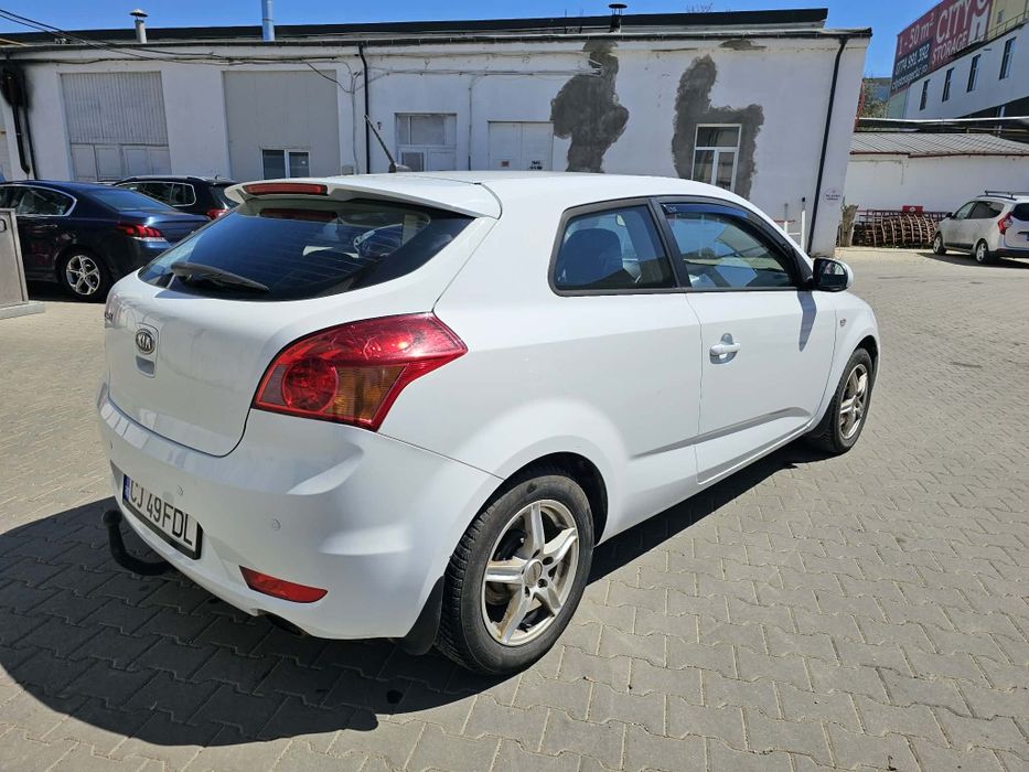 KIA CEE'D 2010 1,4 benzina