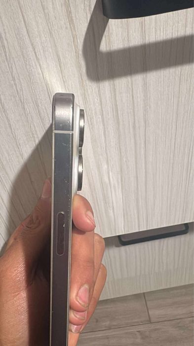 Vand Iphone  15 pro max