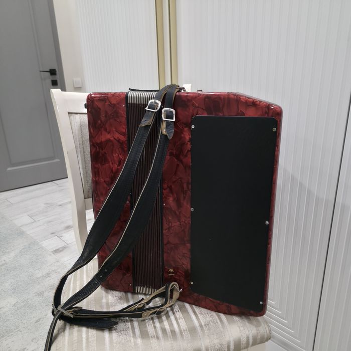 Баян Weltmeister Grandina