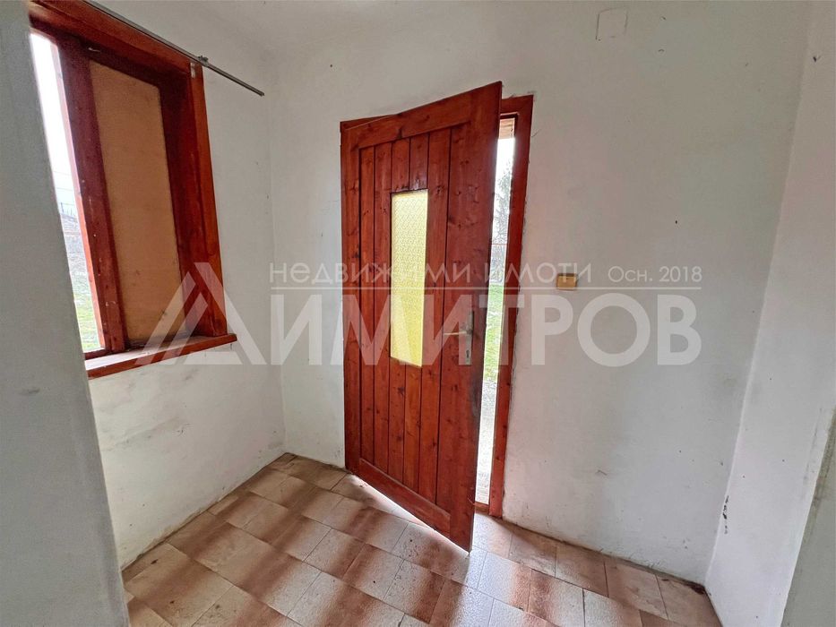 Продава се Къща в с. Стан, Област Шумен - 70 кв.м за 270 €/кв.м - Снимка #4