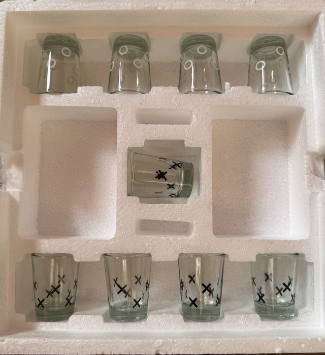 Комплект чаши за водка