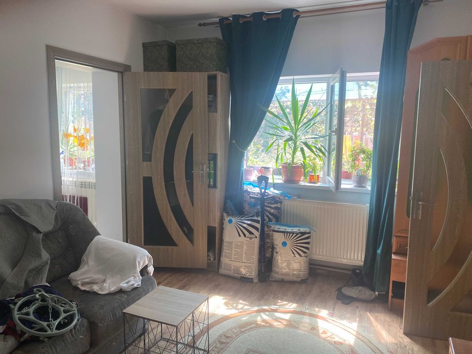 Casa de vanzare Km 5 cu 1000 mp teren