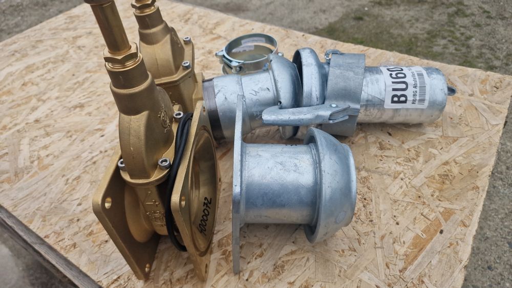 Piese vidanja Dispunem o gamă largă de pompe de vid, furtun