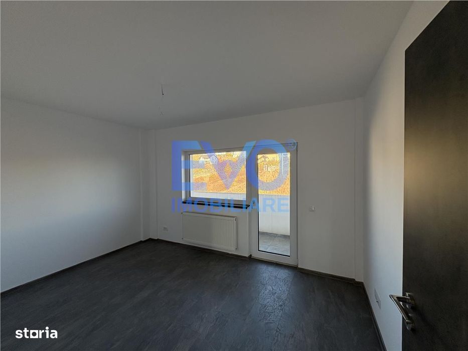 Apartament de vanzare, 2 camere, loc parcare, etaj 3, Bucium, Visan