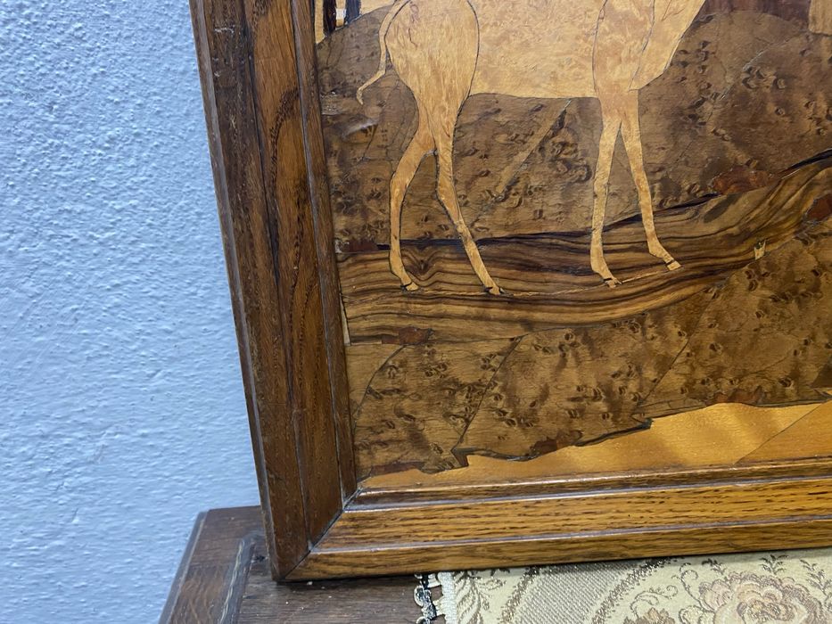 Винтидж дървена маркетерия картина елени Западна Европа 1950-те