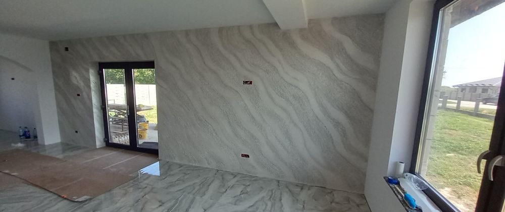 Efectuam tencuiala decorativă cu efect de travertin