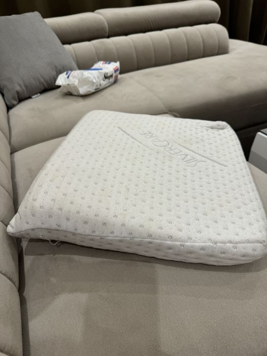 Антирефлуксна възглавница