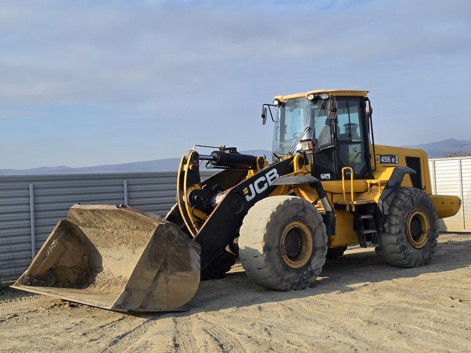 Incarcator Vola JCB 456 E