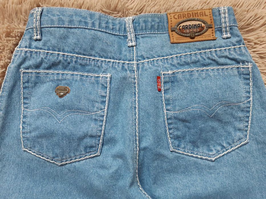 Продам  Джинсовые брюки