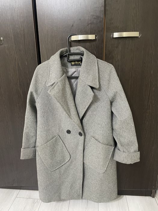 СРОЧНО Осеннее женское пальто