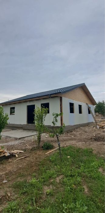 Construim case din structura metalica case din lemn cabane