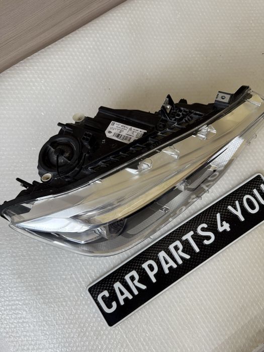 Фар десен BMW F30 Adaptive LED БМВ Ф30 Перфектен