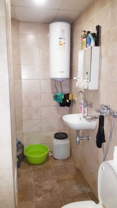 Давам гарсониера под наем - гр. Перник, Център, 45 кв.м. 390 €