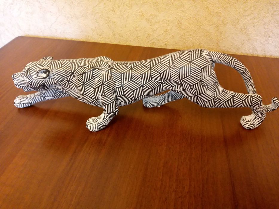 Новая подарочная статуэтка Гепард из полимерного камня