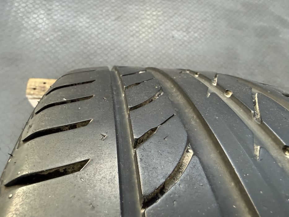 4бр. Летни Гуми С Борд 215/45ZR/17 -NOKIAN+SAILUN- DOT:0524+5119- 5.4мм+5.6мм