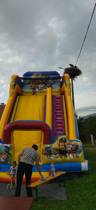 Topogan gonflabil pentru copii