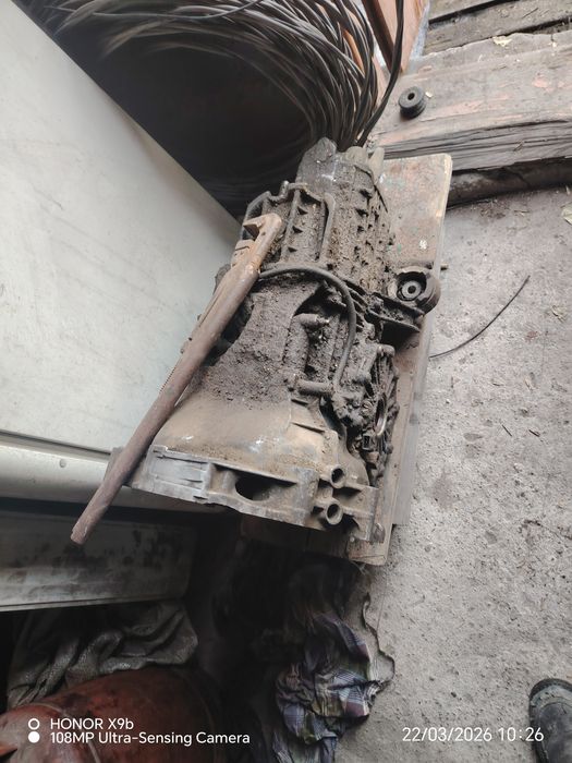 Продам запчасти на ауди б4 2.0