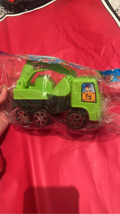 Новый игрушки