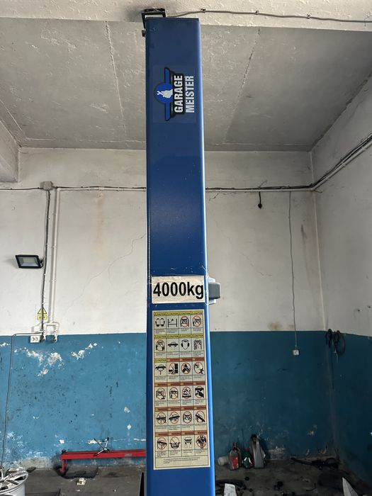 Elvator 2 coloane 4000Kg