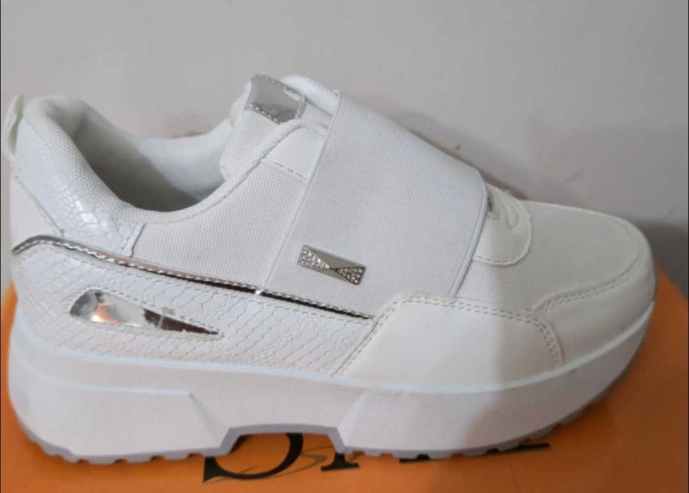 Дамски маратонки-Разпродажба