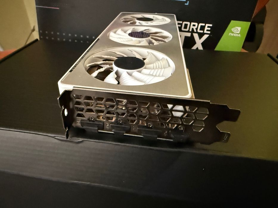 GeForce 3060 RTX видеокарта