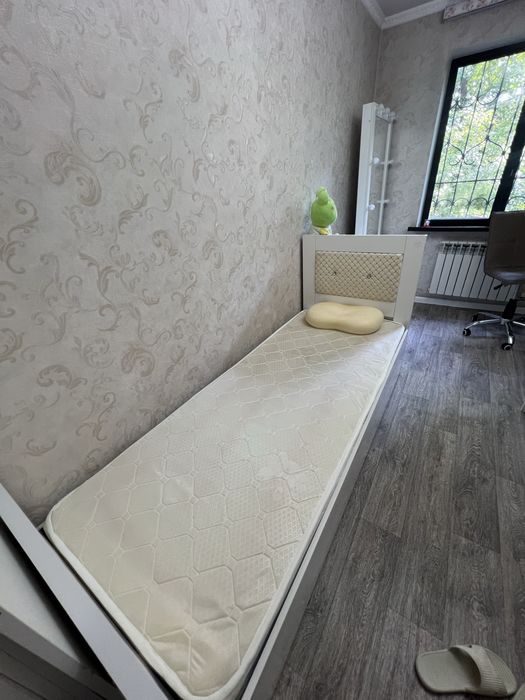 Срочно продам кровати