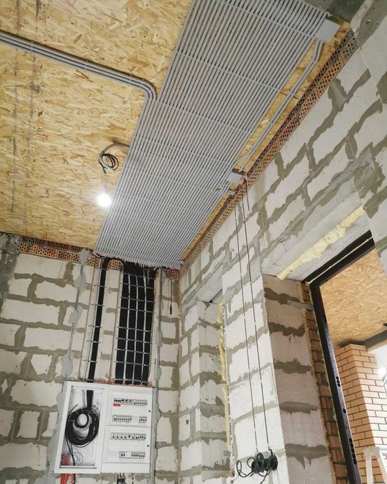 Electrician, ElectroMontaj, Montaj panouri fotovoltaice, Montaj Video