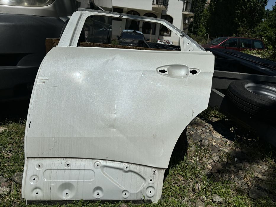 Врата Пежо 3008/Peugeut 3008   2броя