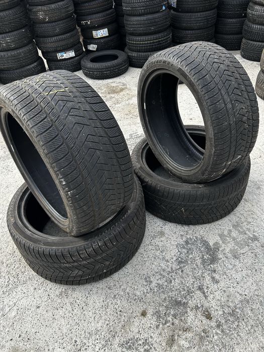 4бр Гуми зимни 305/35R21 275/40R21