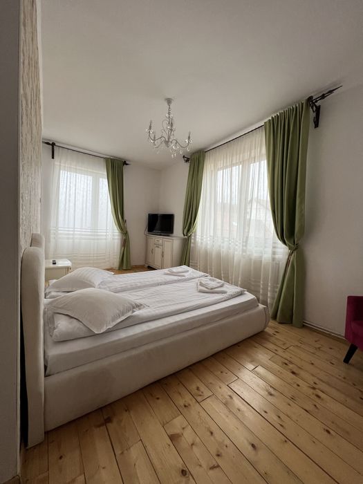 Vila de inchiriat BRAN  - PASTE