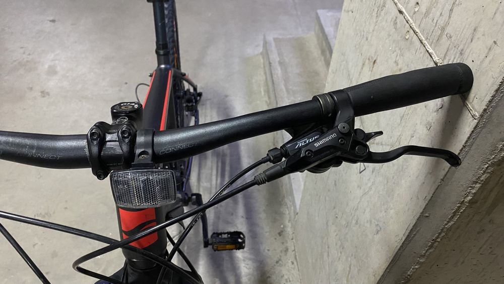 Велосипед giant roam