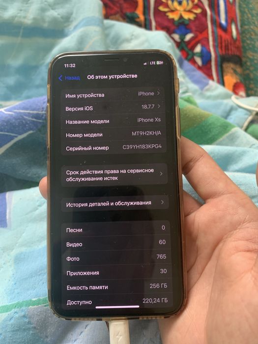 iPhone XS 256 gb 74 yomkost
