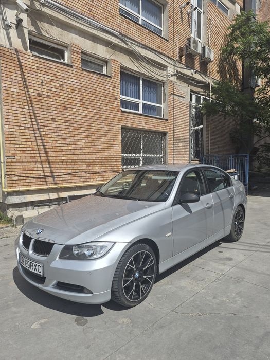 BMW seria 3 320I