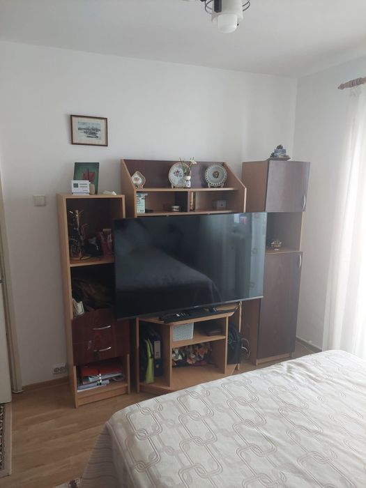 Proprietar vând apartament 2 camere decomandat Tulcea str Podgoriilor