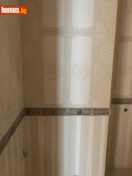 Продава се Тристаен апартамент в Пловдив, Кършияка - 119 кв.м за 2051 €/кв.м - Снимка #11