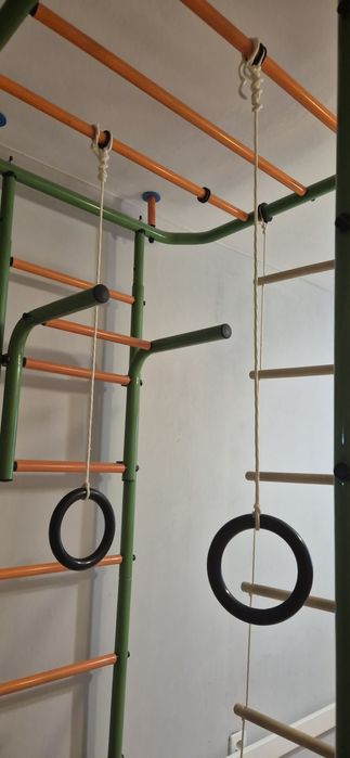 Продам шведскую стенку