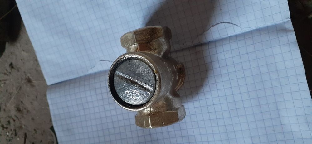 Вентили газовые.