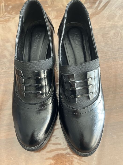 Туфли женские черные