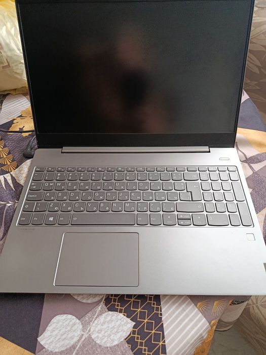 Lenovo 15.6" laptop